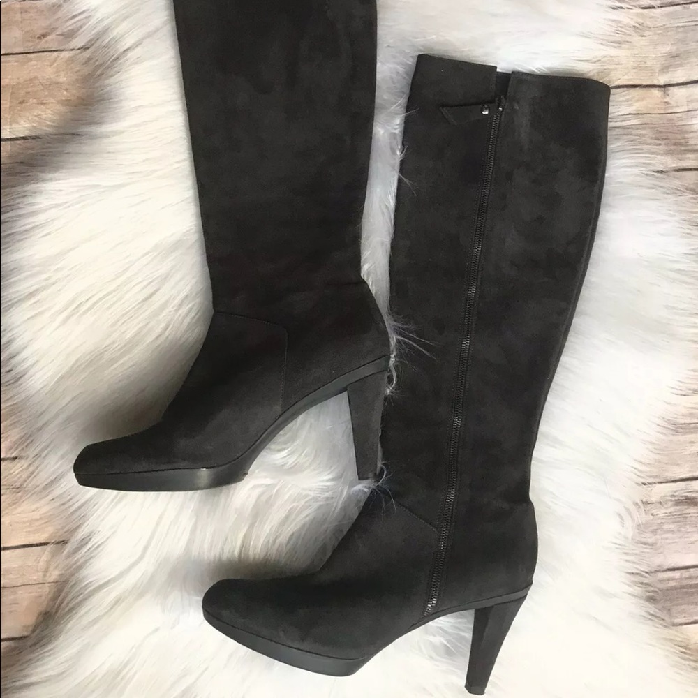 Stuart Weitzman Zipkin Boots Kate Middleton